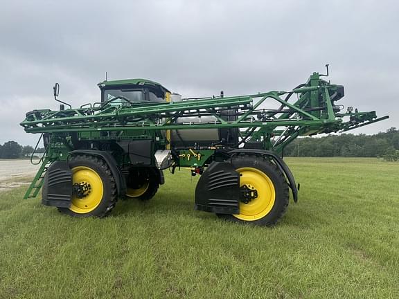 Image of John Deere 410R equipment image 1