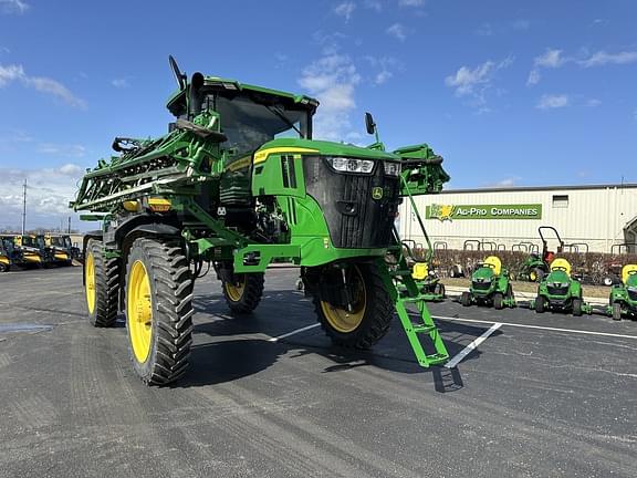 Image of John Deere 410R Primary image