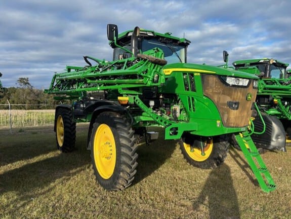 2024 John Deere 410R Equipment Image0