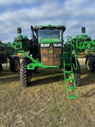 Image of John Deere 410R equipment image 2