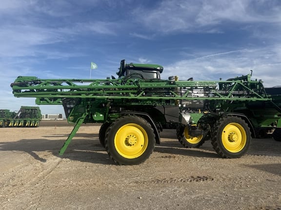 2024 John Deere 410R Equipment Image0