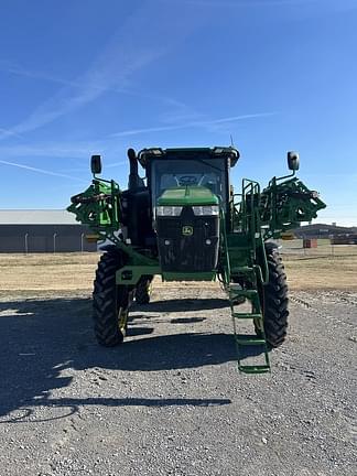 Image of John Deere 410R equipment image 3