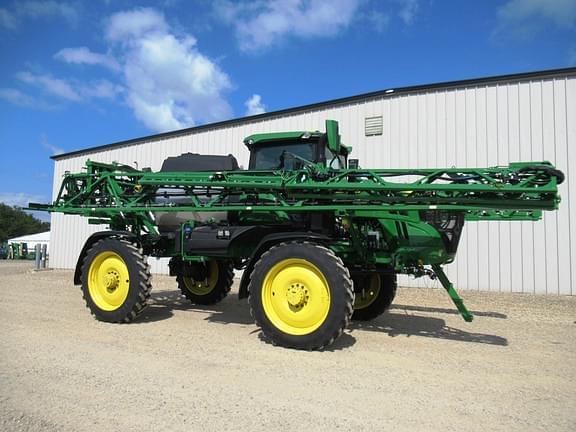 Image of John Deere 412R Primary image