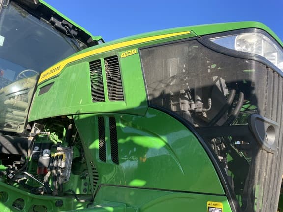 Image of John Deere 412R equipment image 2