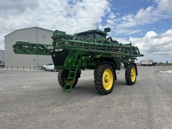 Main image John Deere 412R