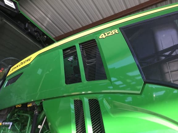 Image of John Deere 412R equipment image 4
