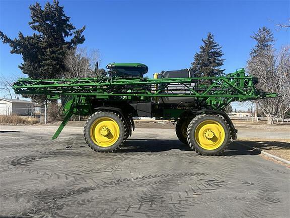 Image of John Deere 412R equipment image 1