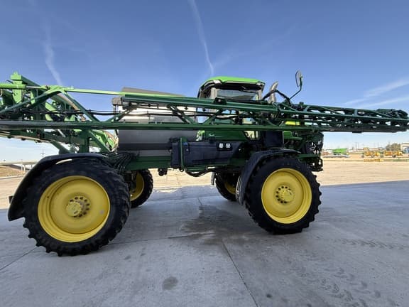 Image of John Deere 412R Primary image