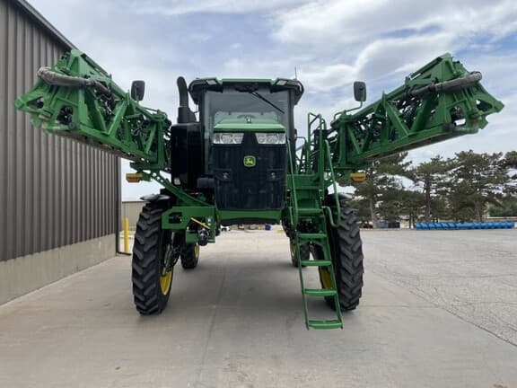 Image of John Deere 412R equipment image 2