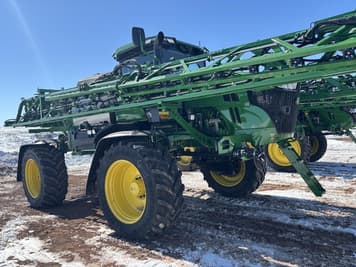 Main image John Deere 412R