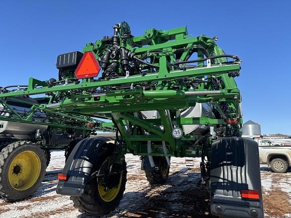 Image of John Deere 412R equipment image 2