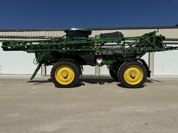 Image of John Deere 412R Primary image