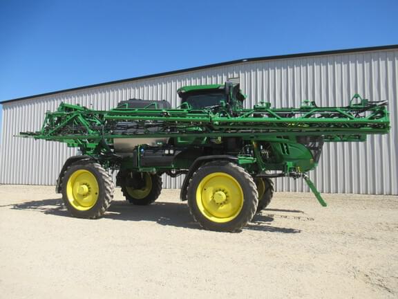 Image of John Deere 412R Primary image