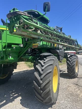 Image of John Deere 412R Image 0