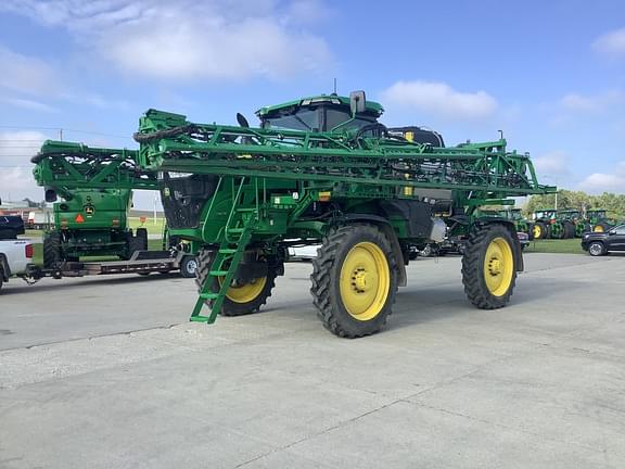 Image of John Deere 412R Primary image