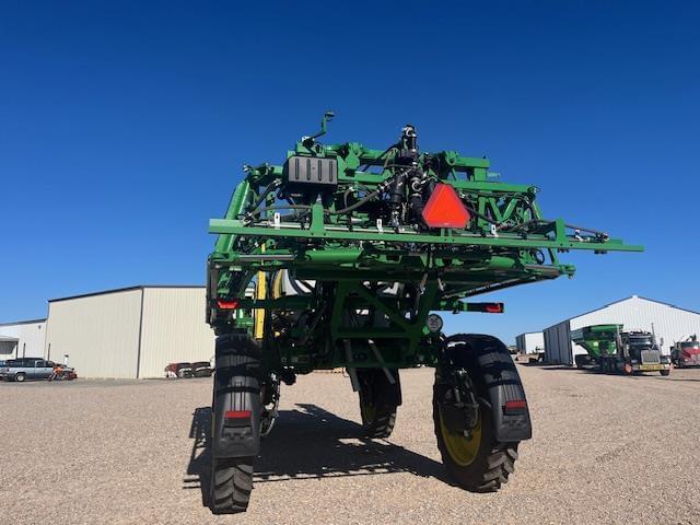 Image of John Deere 412R equipment image 3