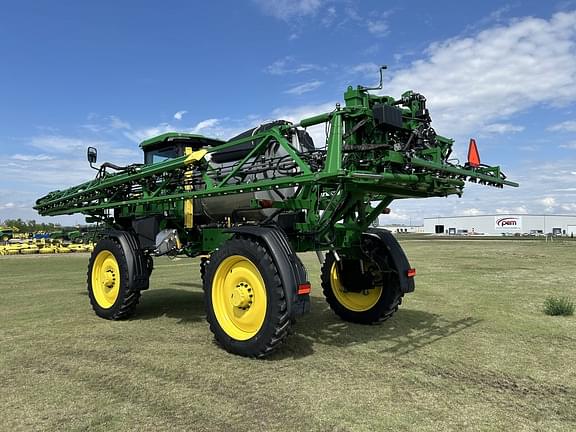 Image of John Deere 412R equipment image 2
