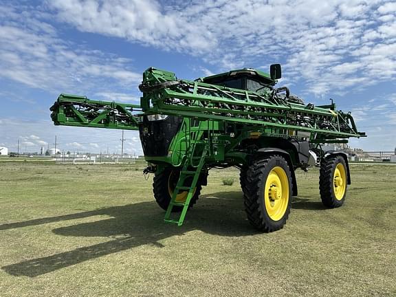 Image of John Deere 412R Primary image