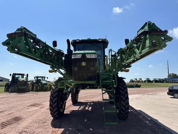 Image of John Deere 412R equipment image 2