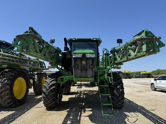 Image of John Deere 412R equipment image 1