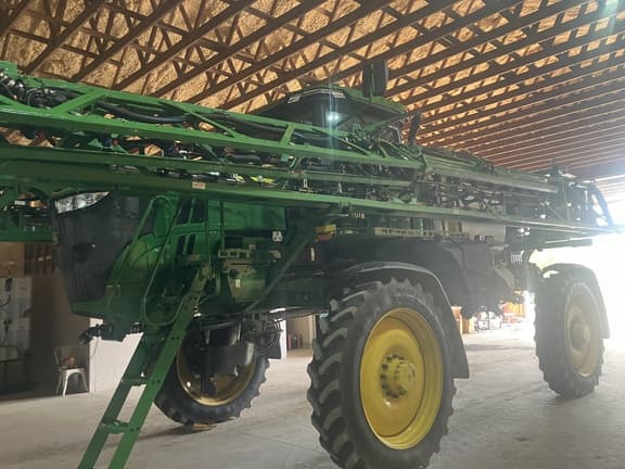 Image of John Deere 412R equipment image 1