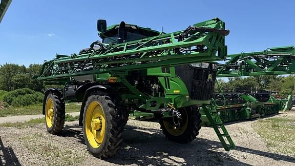Image of John Deere 412R Primary image