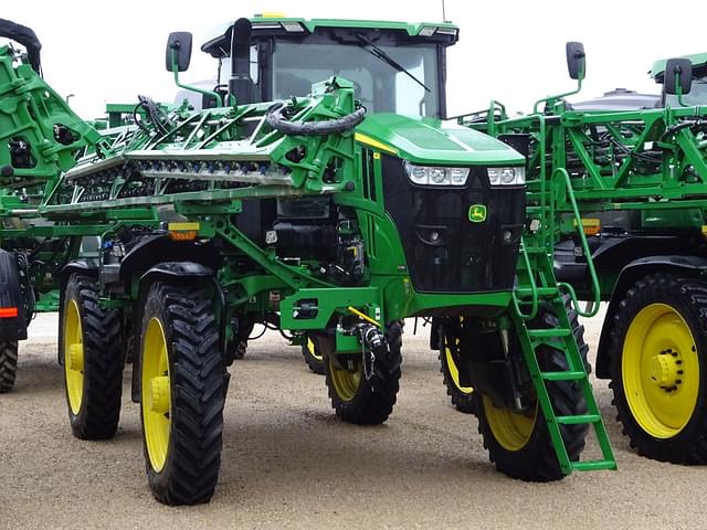 Image of John Deere 412R equipment image 1