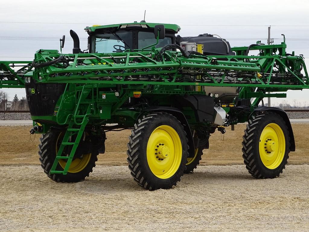 Image of John Deere 412R Primary image