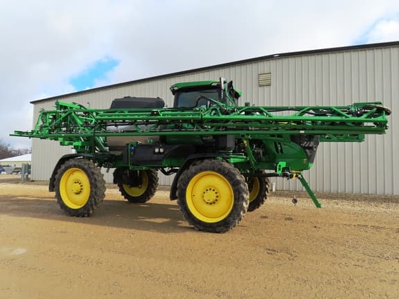 Image of John Deere 412R Primary image