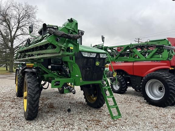 Image of John Deere 412R equipment image 1