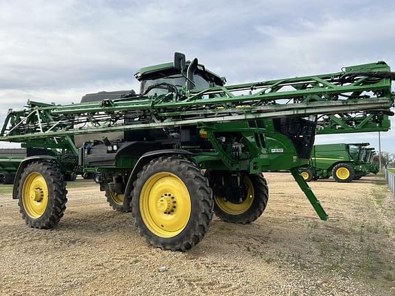 Image of John Deere 412R Primary image