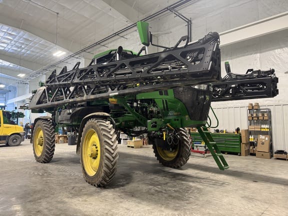 Main image John Deere 412R