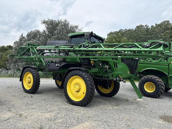 Image of John Deere 412R Primary image
