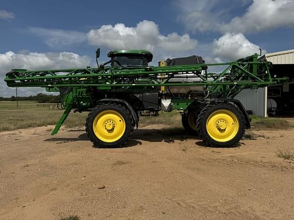 Image of John Deere 412R Primary image