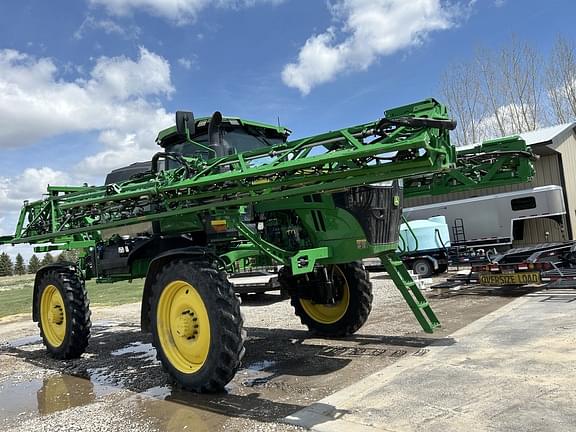Image of John Deere 412R Primary image