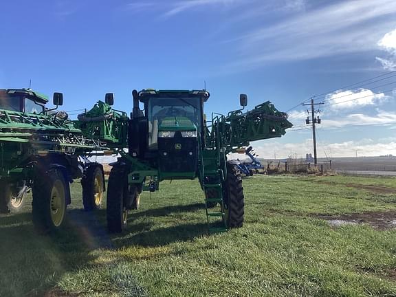 Image of John Deere 412R equipment image 2