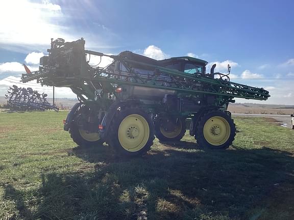 Image of John Deere 412R equipment image 2