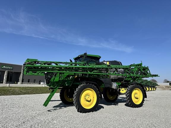 Image of John Deere 412R equipment image 1