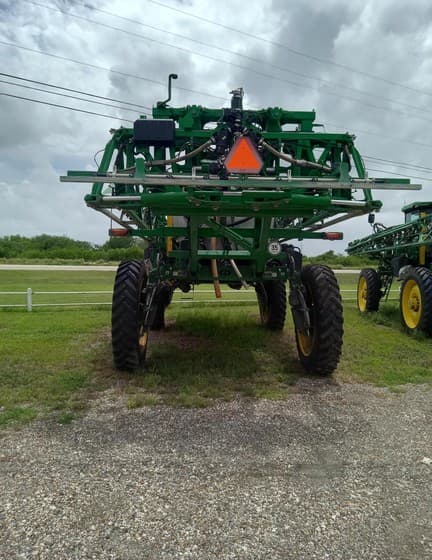 Image of John Deere 412R equipment image 1