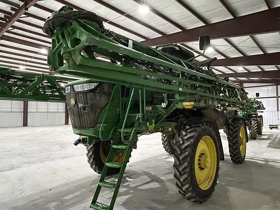 Image of John Deere 412R equipment image 1