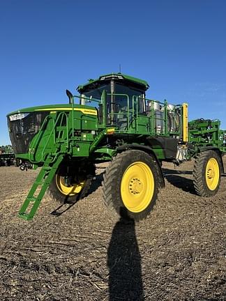 Image of John Deere 412R Primary image
