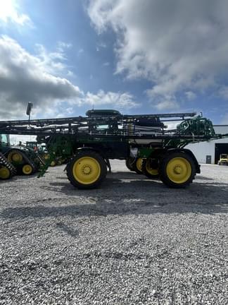 Image of John Deere 412R equipment image 2