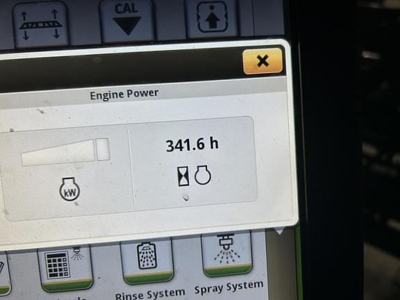 Image of John Deere 412R equipment image 4