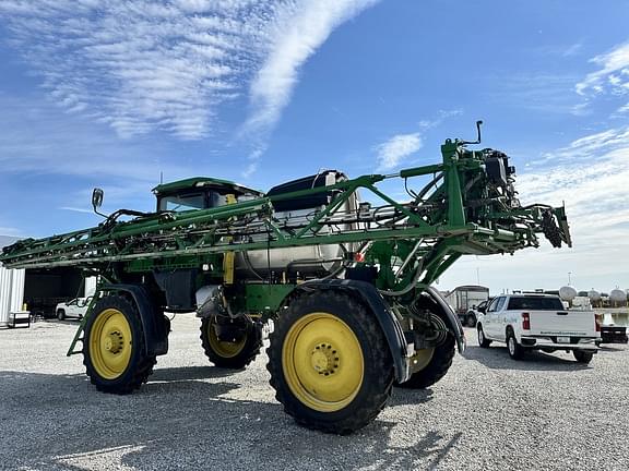 Image of John Deere 412R equipment image 3