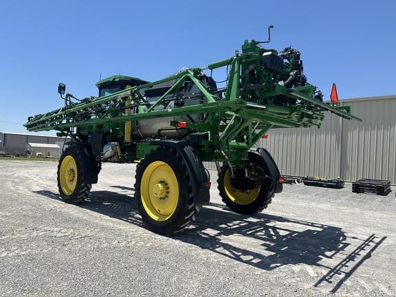 Image of John Deere 412R equipment image 2