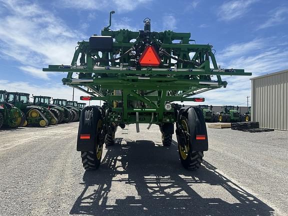 Image of John Deere 412R equipment image 3