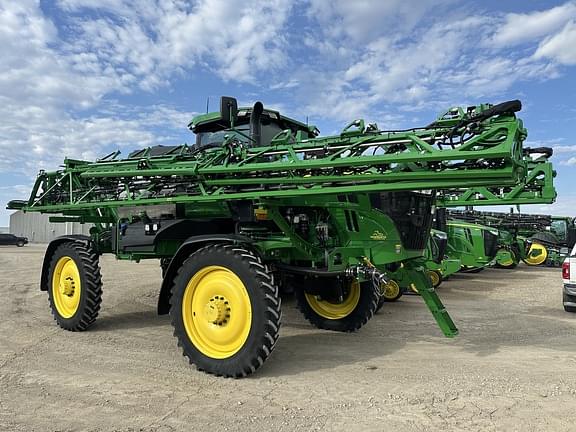 Image of John Deere 412R Image 1