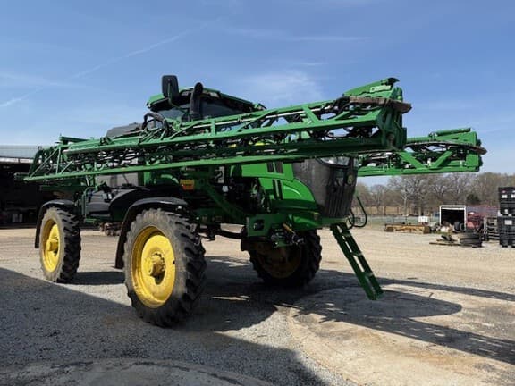 Image of John Deere 412R Primary image