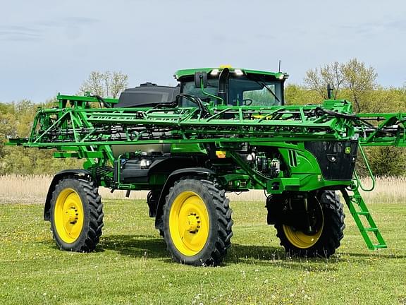 Image of John Deere 412R Primary image