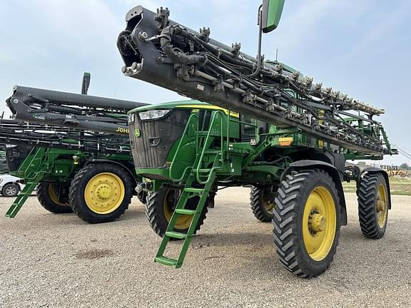 Image of John Deere 412R equipment image 4